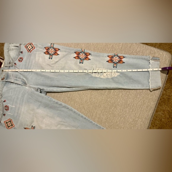 Embroidered Light Blue Jeans - Picture 2 of 6